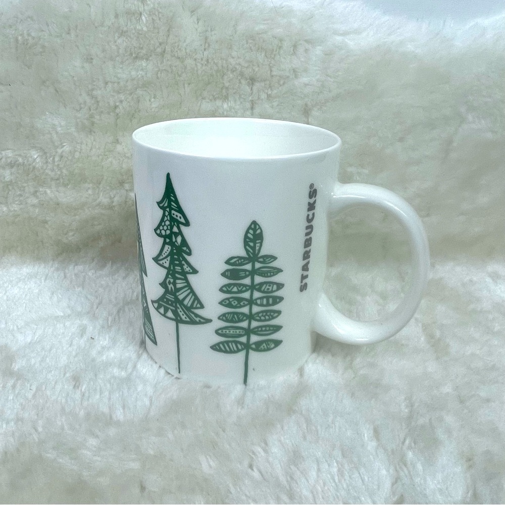 Starbucks Pine / Christmas Holiday Tree Mug 12 oz